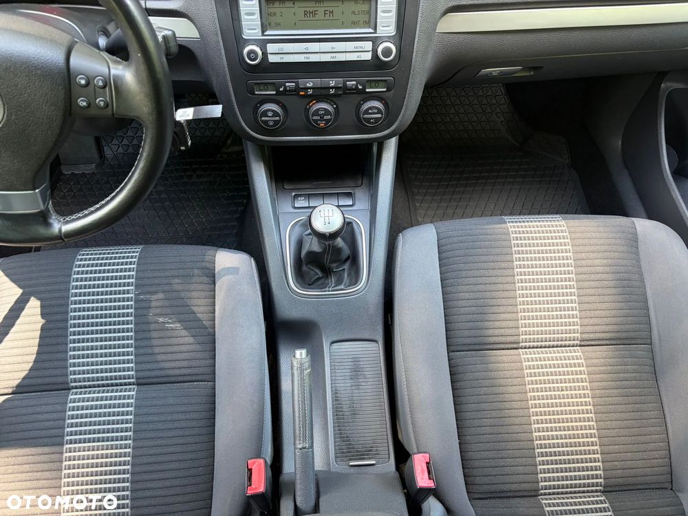 Volkswagen Golf 1.6 United - 21