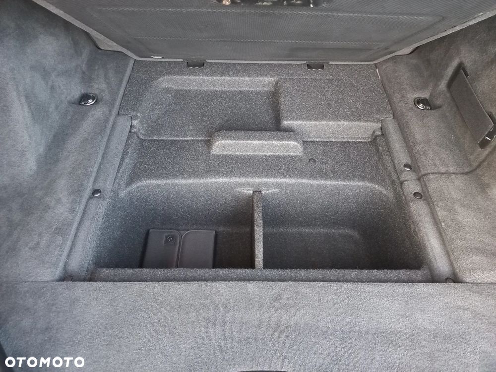 BMW Seria 3 318i GPF M Sport Shadow - 26