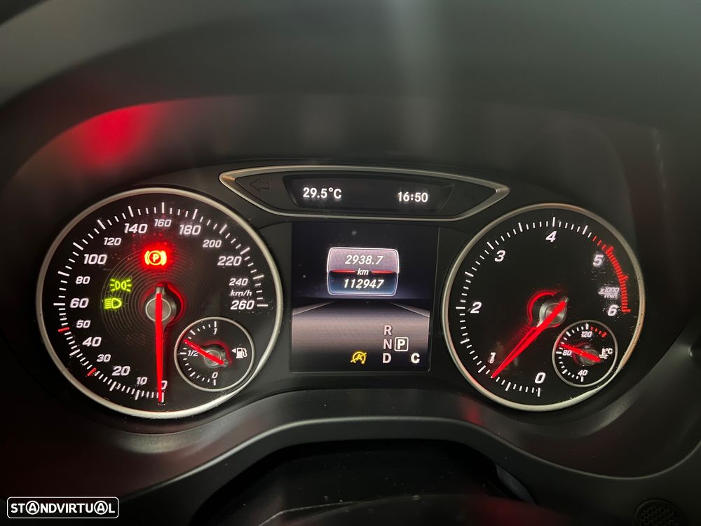 Mercedes-Benz A 180 CDI 7G DCT - 13