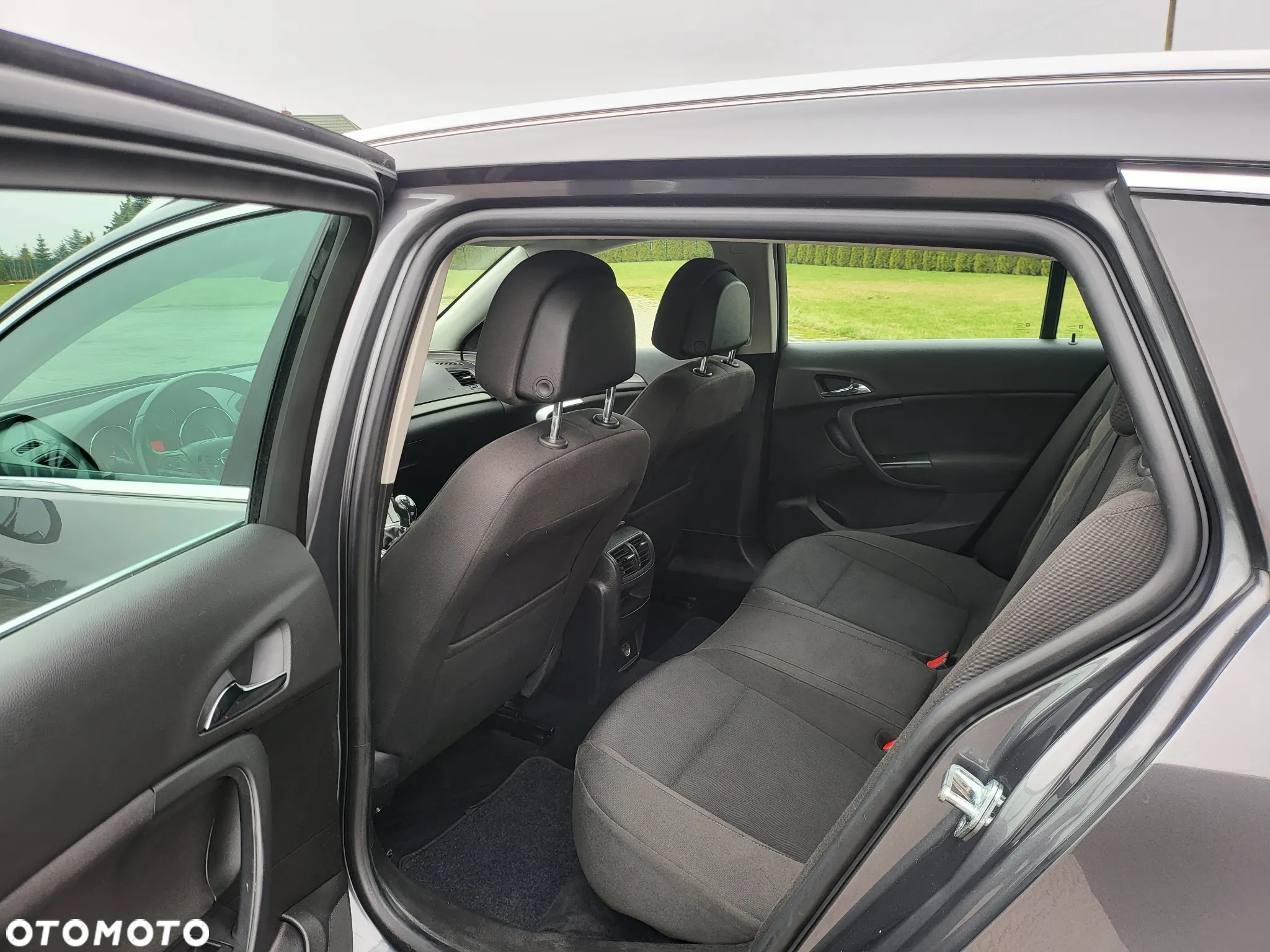 Opel Insignia - 18