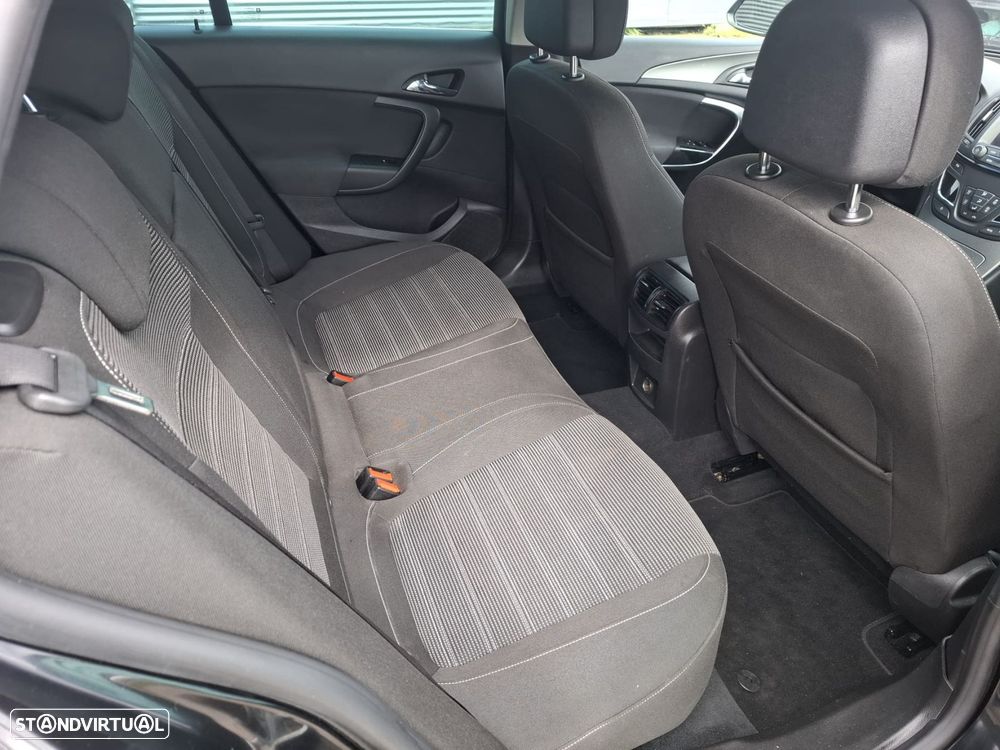 Opel Insignia Sports Tourer 1.6 CDTi Cosmo S/S J17 - 21