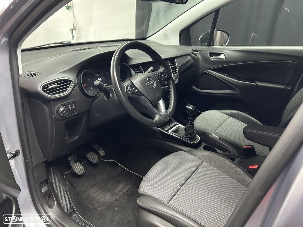 Opel Crossland X - 10