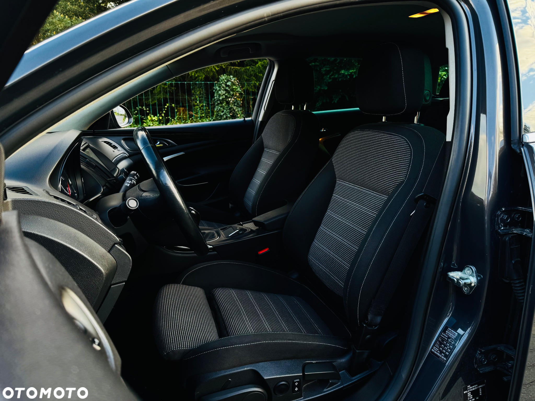 Opel Insignia 2.0 CDTI Cosmo S&S - 17