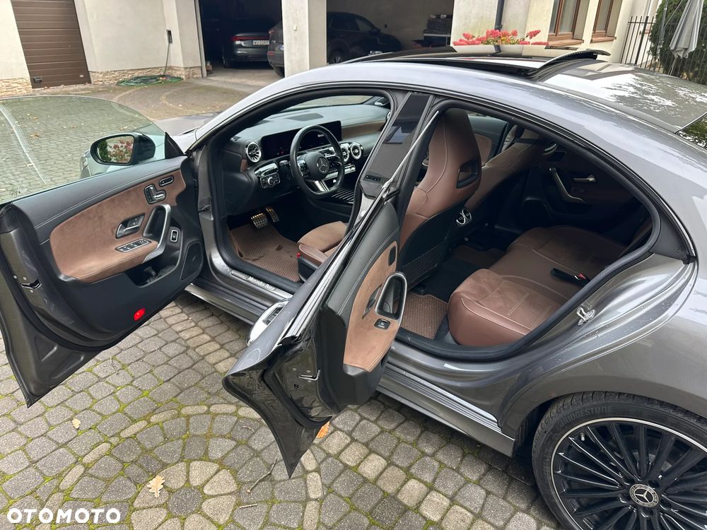 Mercedes-Benz CLA - 5