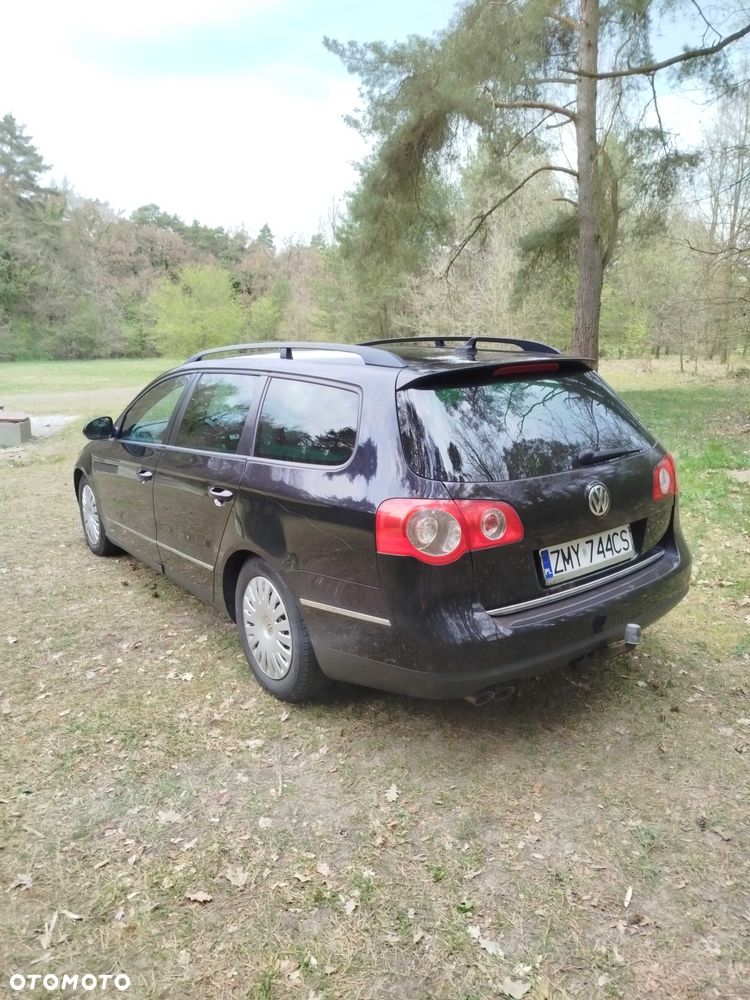 Volkswagen Passat - 5