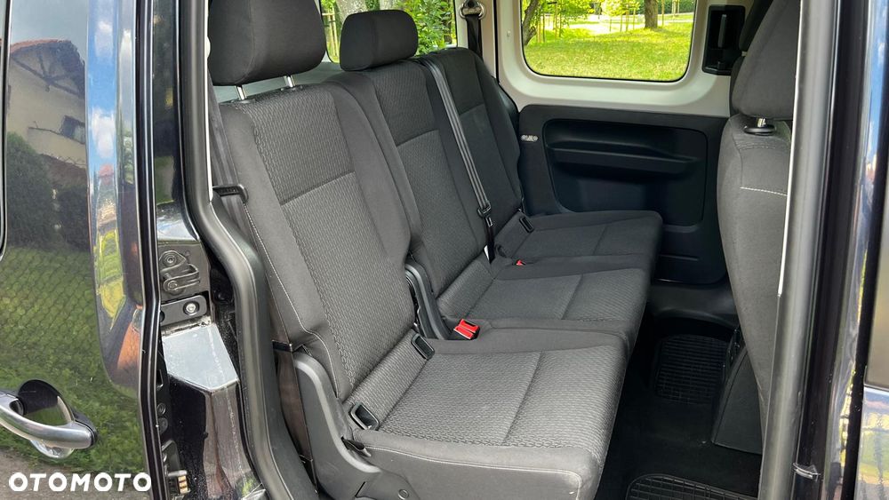 Volkswagen Caddy 2.0 TDI Highline - 25