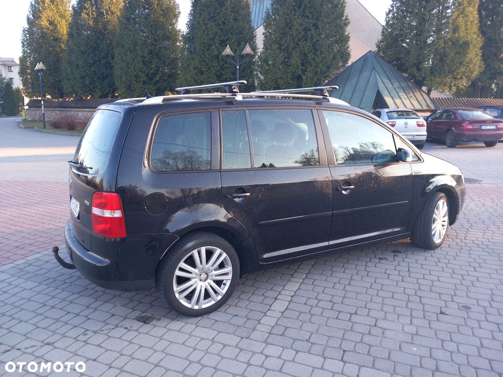 Volkswagen Touran 1.9 TDI DPF Trendline - 14