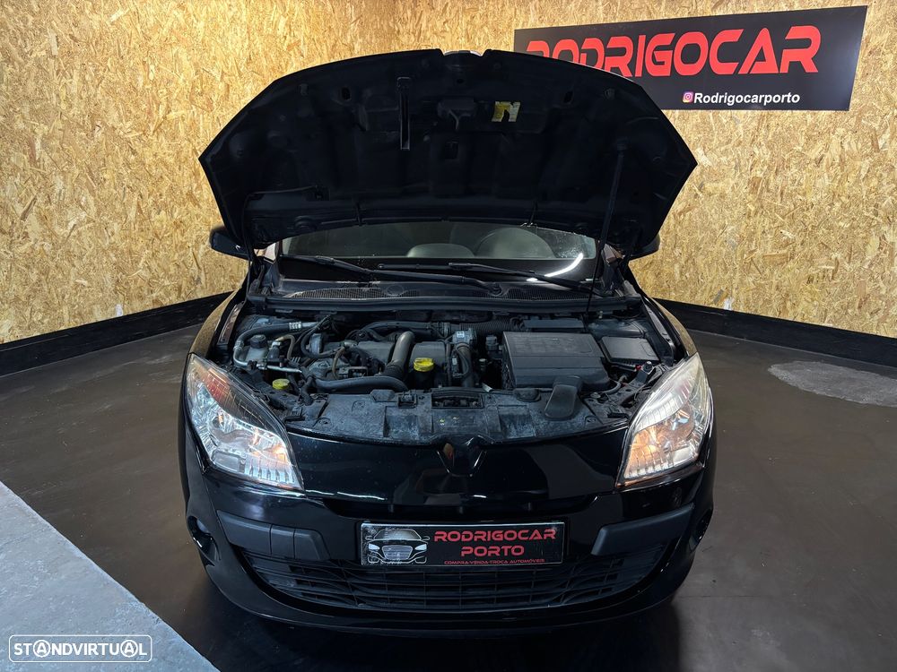 Renault Mégane Sport Tourer 1.5 dCi Dynamique - 20