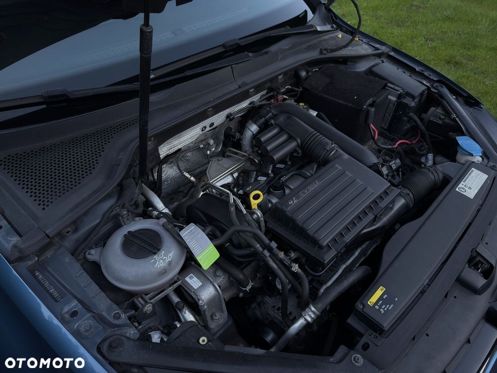 Volkswagen Golf - 17