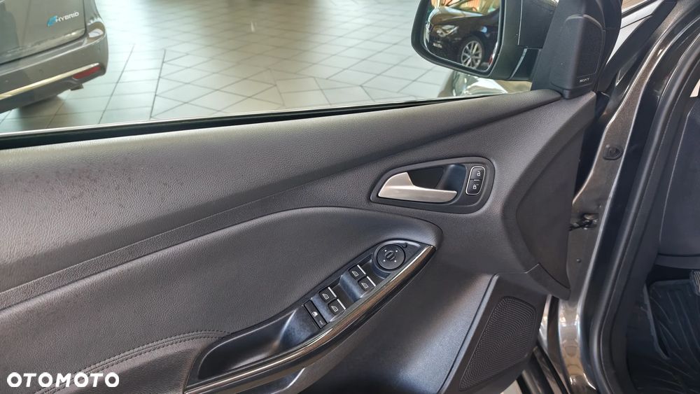 Ford Focus - 16