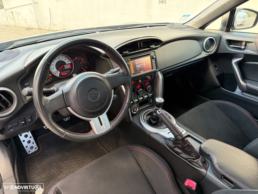 Toyota GT86 2.0D-4S Black Touch Edition - 18