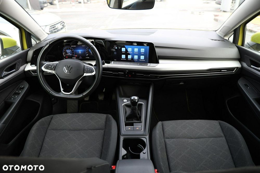 Volkswagen Golf - 27