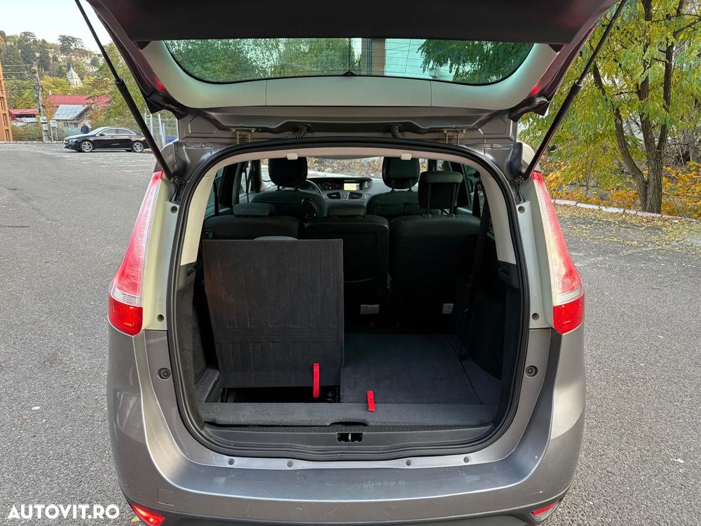 Renault Grand Scenic dCi 110 LIMITED - 28