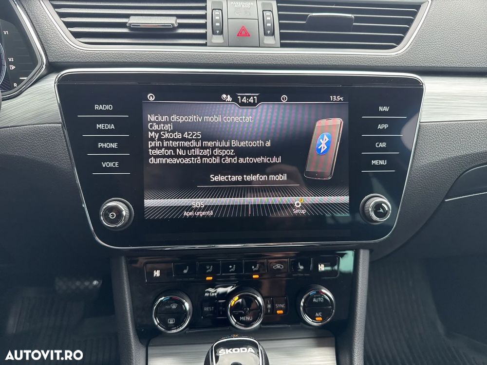 Skoda Superb 2.0 TDI DSG Ambition - 22