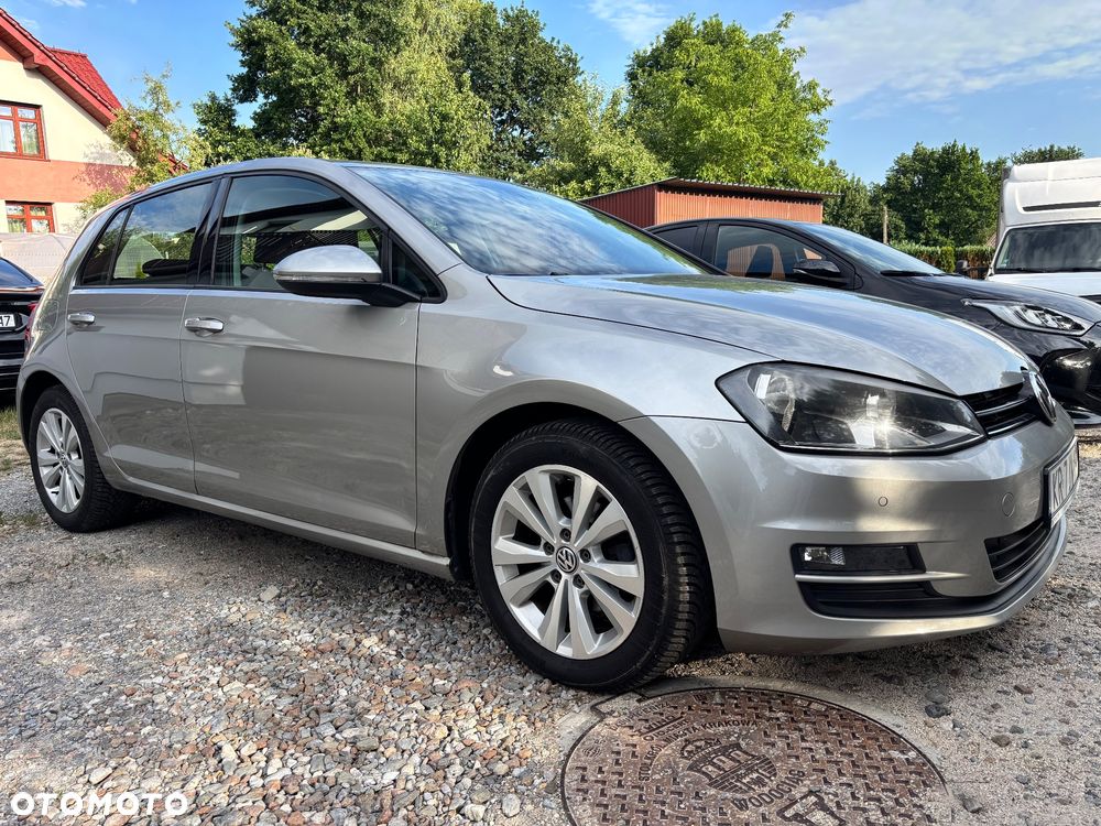 Volkswagen Golf VI 1.6 TDI BlueMot Comfortline - 3