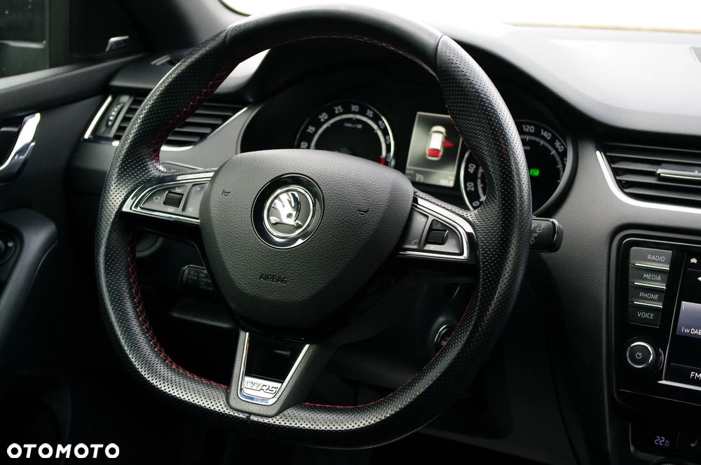 Skoda Octavia 2.0 TDI RS DSG - 4