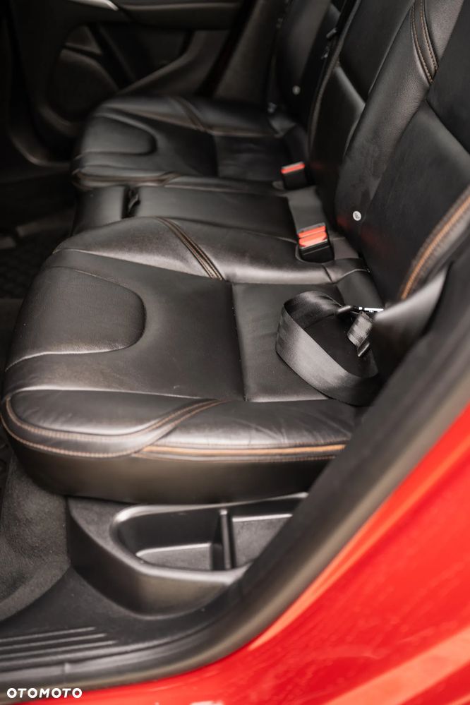 Volvo V40 2018