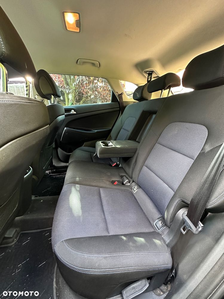 Hyundai Tucson 2.0 CRDI BlueDrive GO 2WD - 14