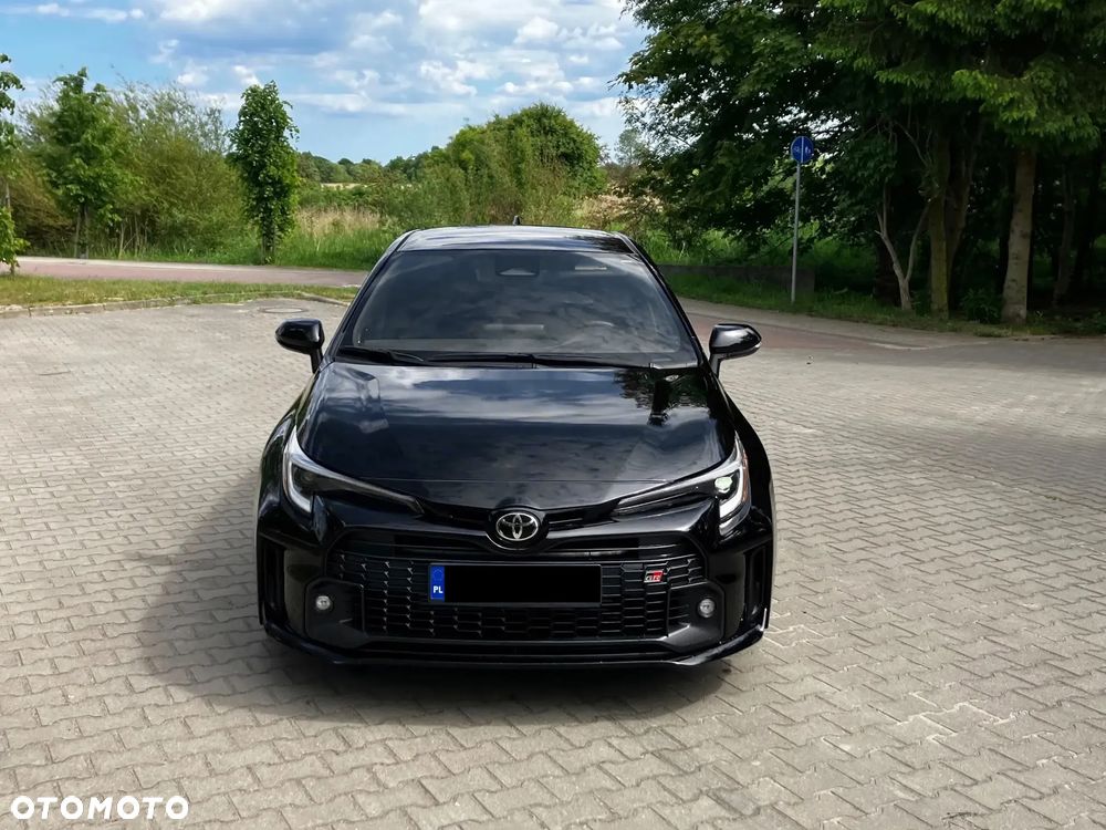 Toyota GR Corolla - 12