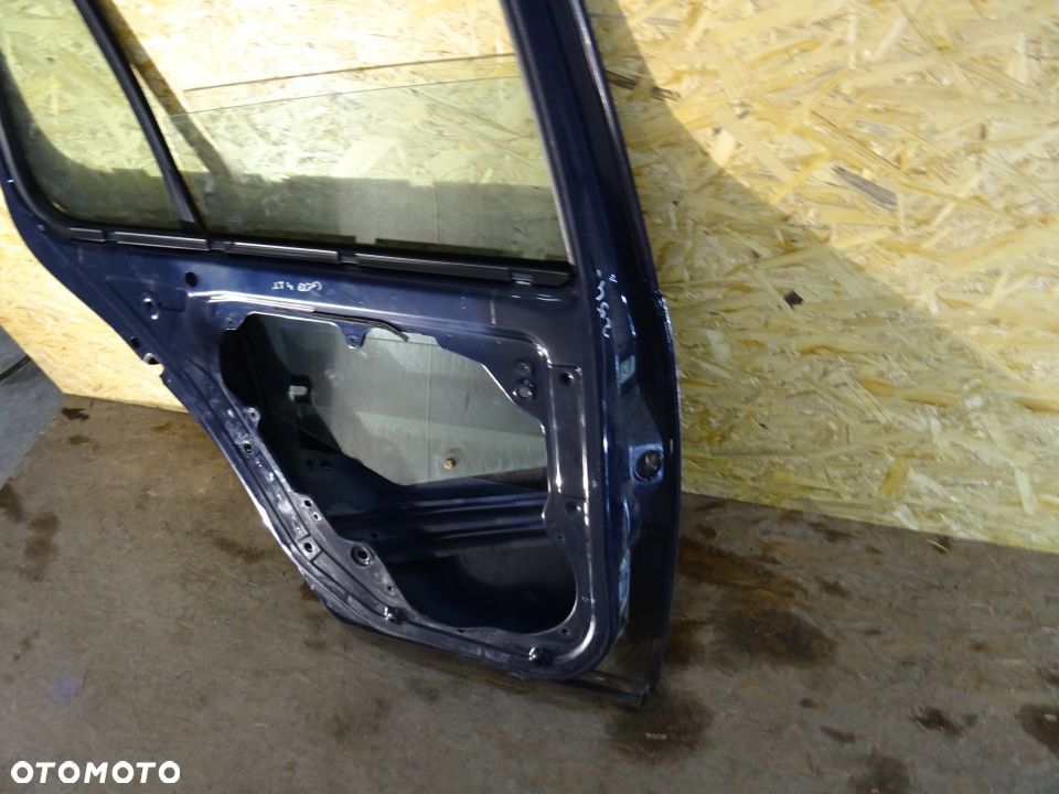 DRZWI LEWE LEWY TYŁ VW GOLF IV LA5G HB 5D 97-03 - 5