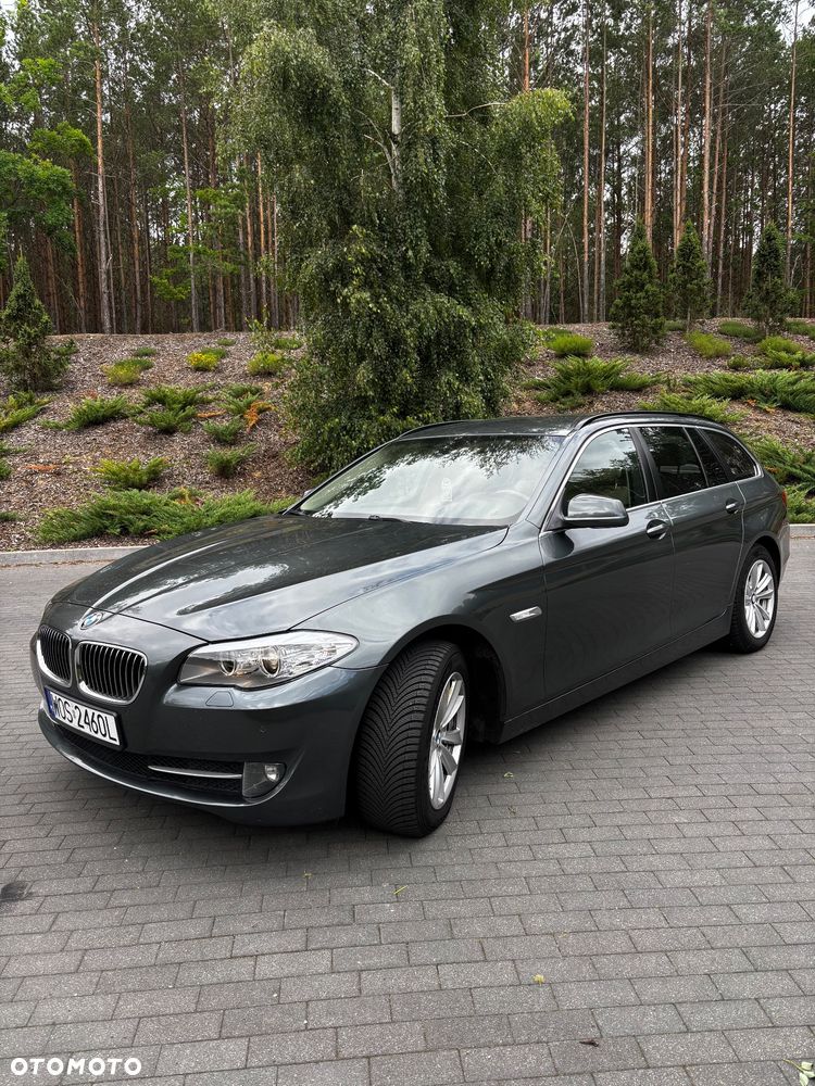 BMW Seria 5 520d - 8