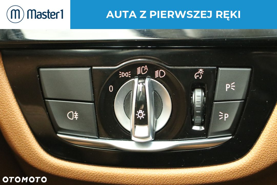 BMW Seria 5 520i mHEV - 14