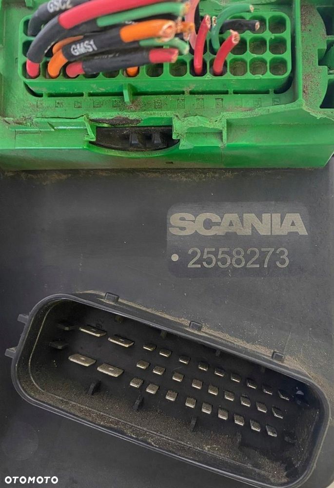 PUSZKA SKRZYNKA Z BEZPIECZNIKAMI SCANIA 2558273 - 4