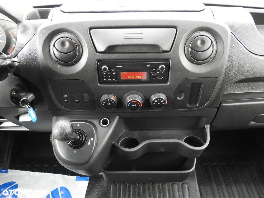 Renault MASTER PLANDEKA 10 PALET WEBASTO TEMPOMAT KLIMATYZACJA PNEUMATYKA AUTOMAT   170KM - 32