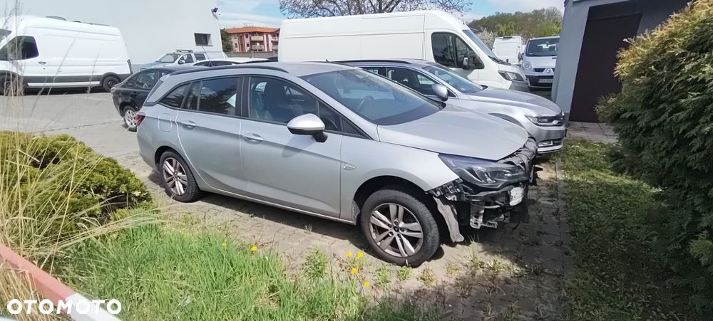 Opel Astra 1.5 CDTI Elegance S&S - 3