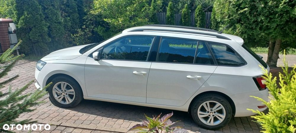 Skoda Fabia 1.0 TSI Ambition - 32