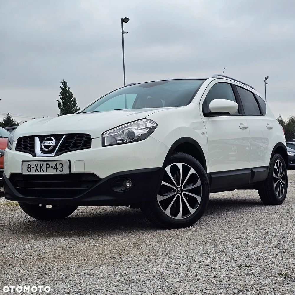 Nissan Qashqai - 2