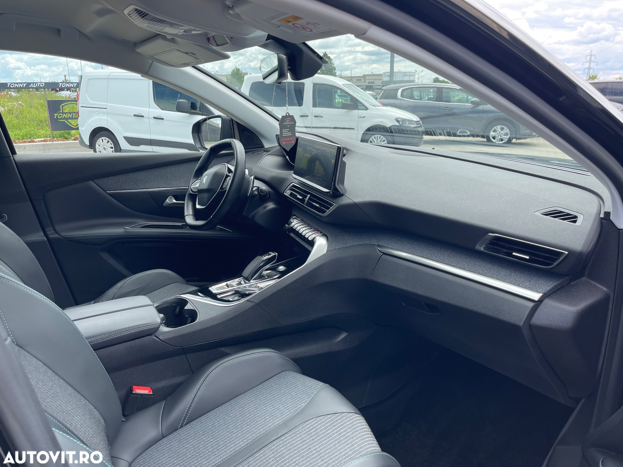 Peugeot 3008 PHEV EAT8 Allure - 9