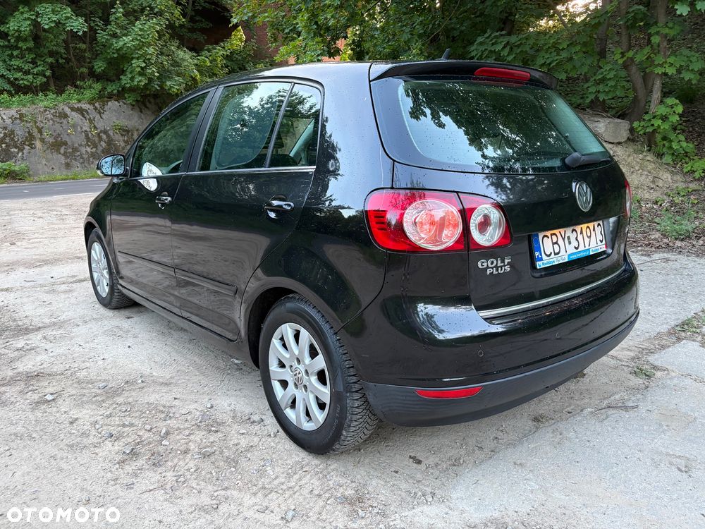 Volkswagen Golf Plus - 4