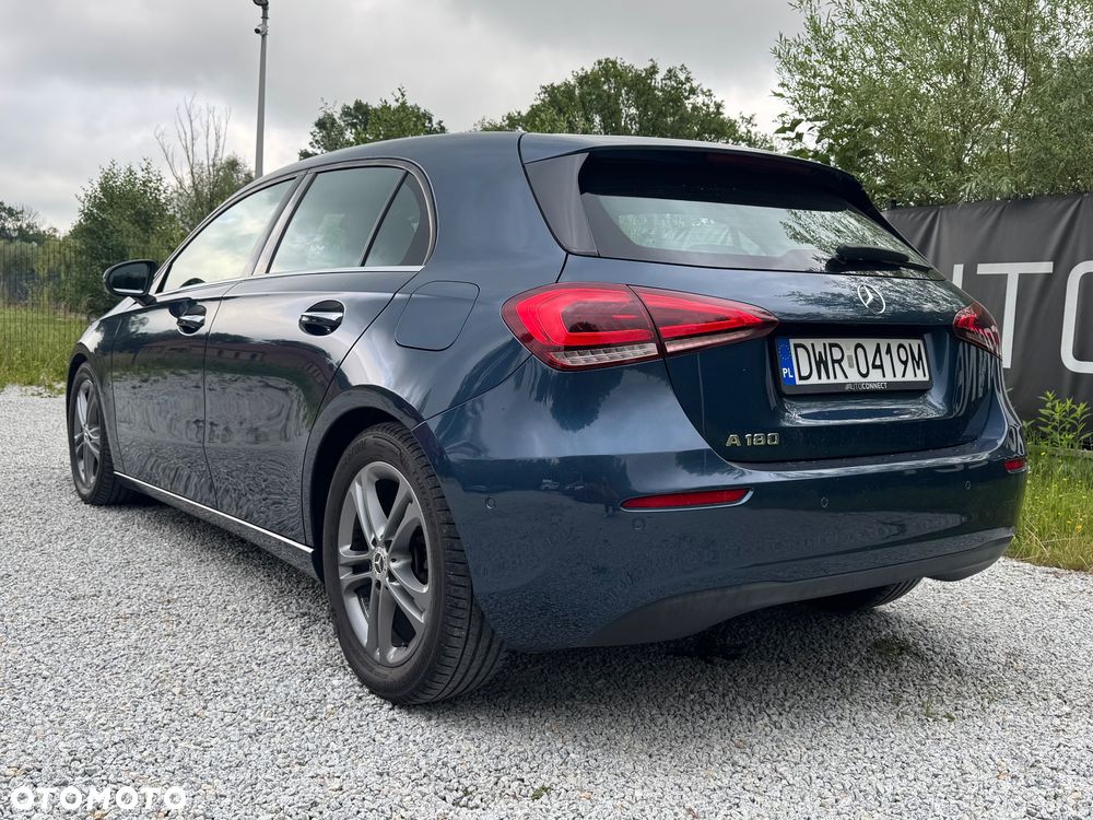 Mercedes-Benz Klasa A 180 Style 7G-DCT - 5