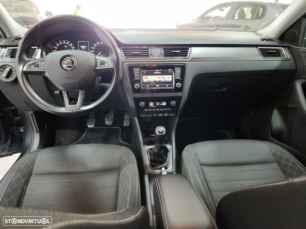 Skoda Rapid Spaceback 1.4 TDi Ambition - 19