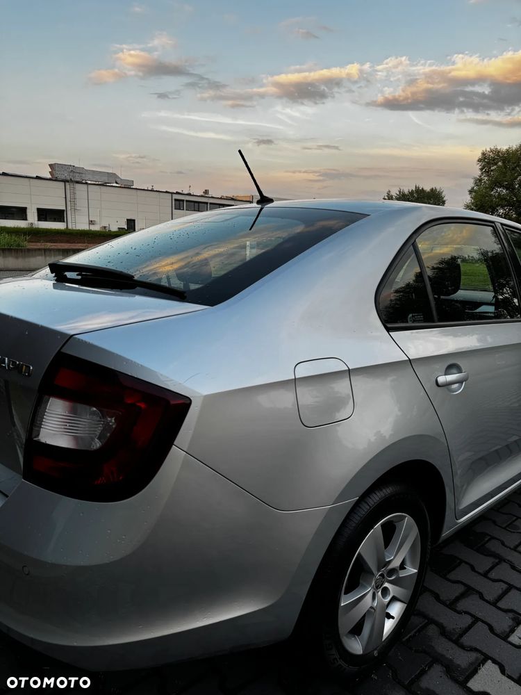 Skoda RAPID 1.0 TSI Ambition - 33