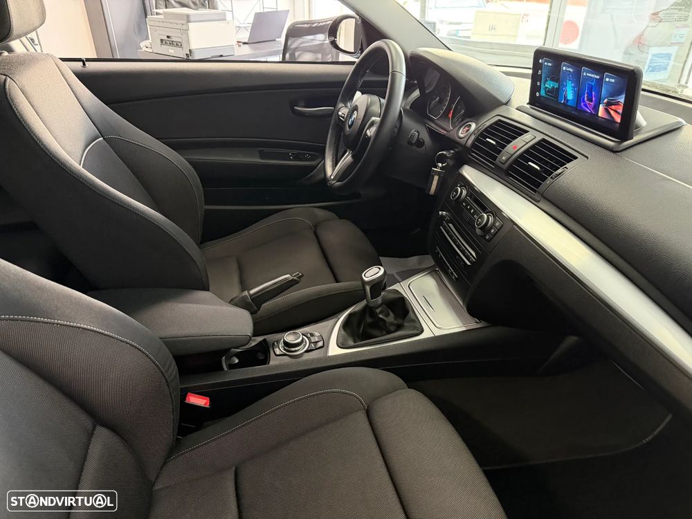 BMW 123 d DPF Edition Sport - 21