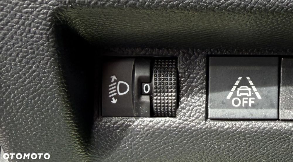 Peugeot 2008 PureTech 100 Active S&S BVM6 - 19