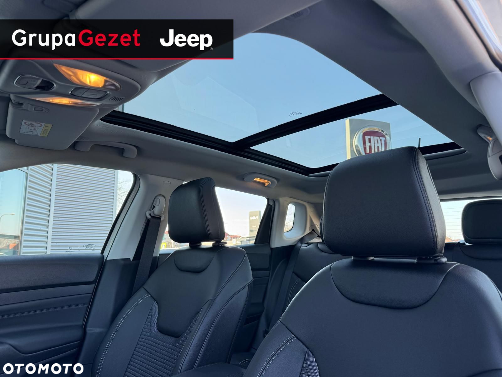 Jeep Compass - 19
