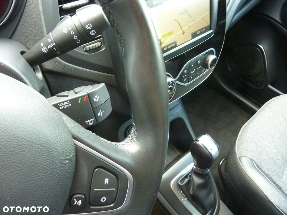 Renault Captur - 30