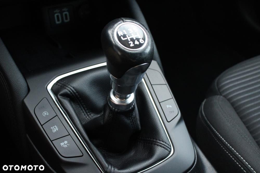 Ford Focus - 19