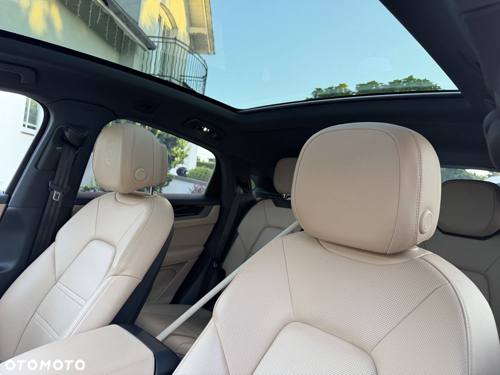 Porsche Cayenne E-Hybrid PHEV - 11