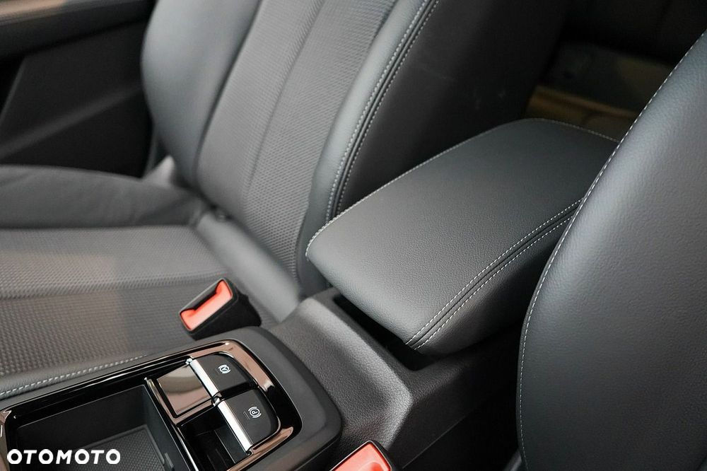 Audi SQ2 - 22