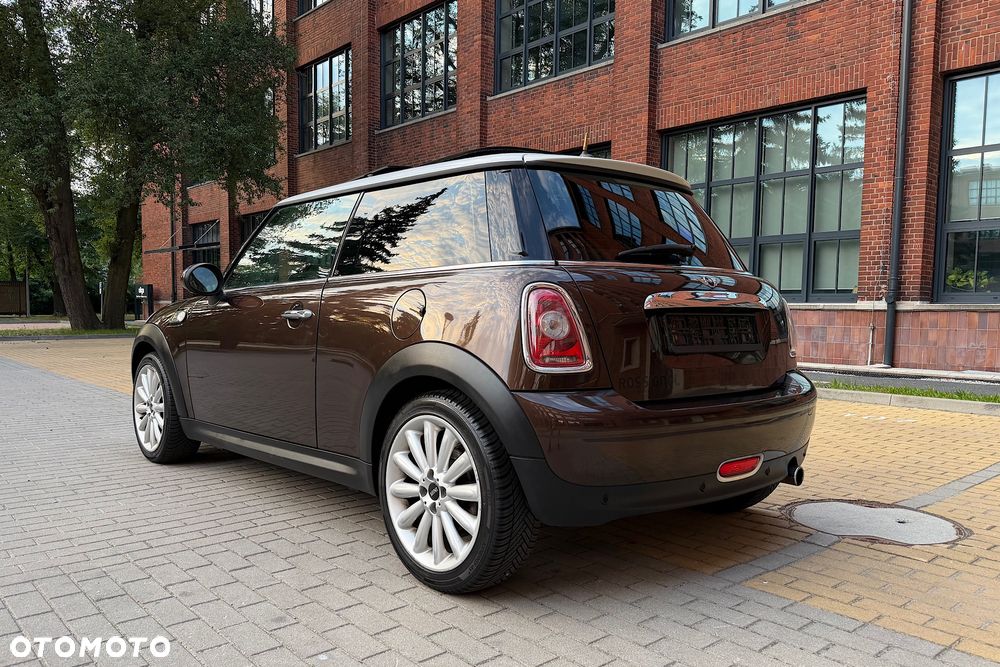 MINI Cooper 50 Mayfair - 8
