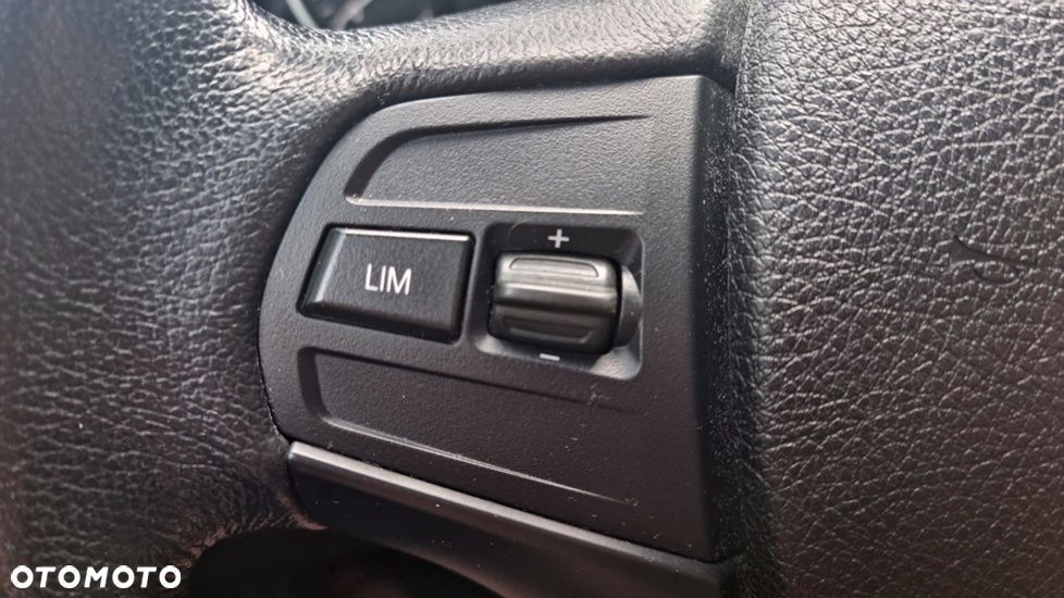 BMW Seria 1 118i Sport Line - 20
