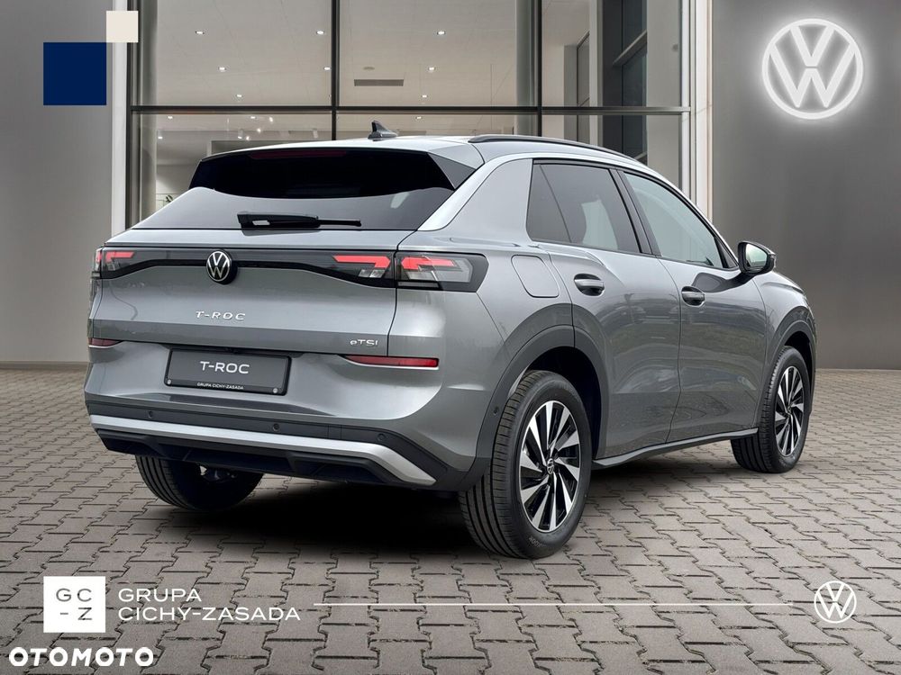 Volkswagen T-Roc - 5