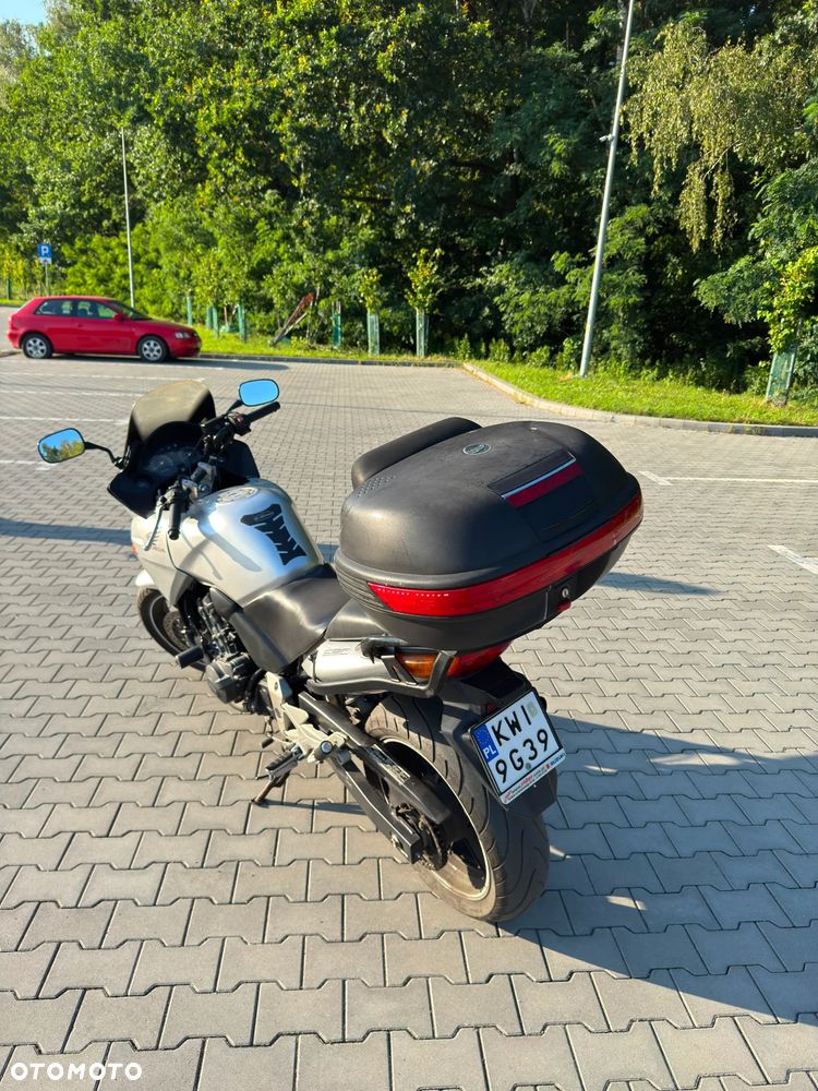 Honda CBF - 10