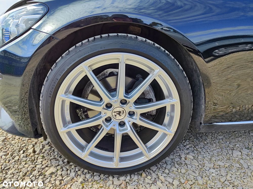 Mercedes-Benz Klasa C 220 d 9G-TRONIC Avantgarde - 31