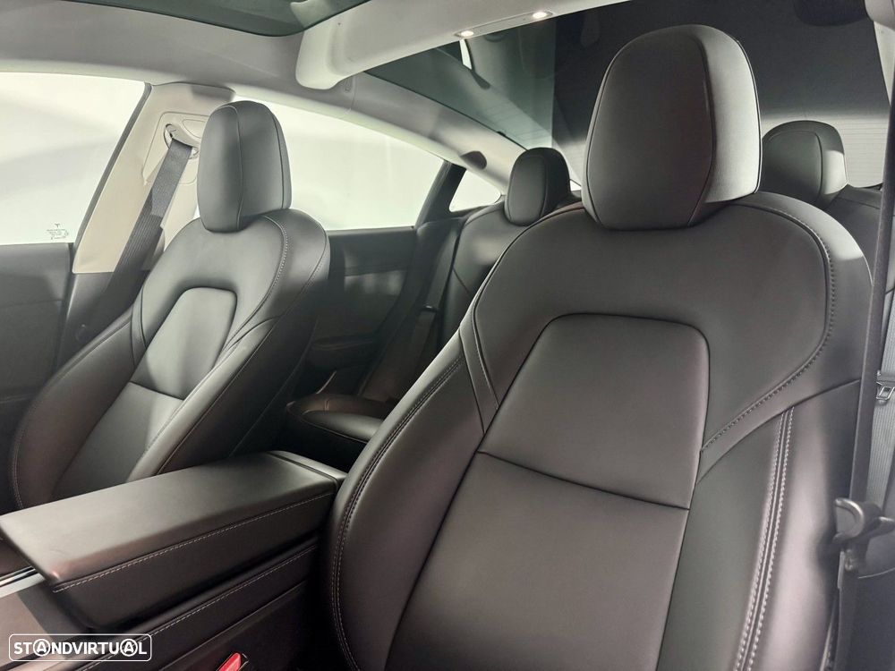 Tesla Model 3 Standard Range Plus RWD - 11