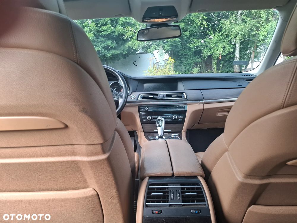 BMW Seria 7 730d Blue Performance - 14